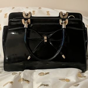 Hand bag